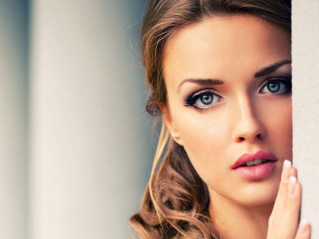 SEY WOMAN